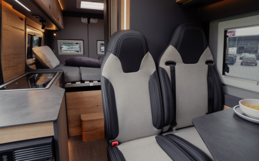Possl Roadstar X Mercedes 4×4