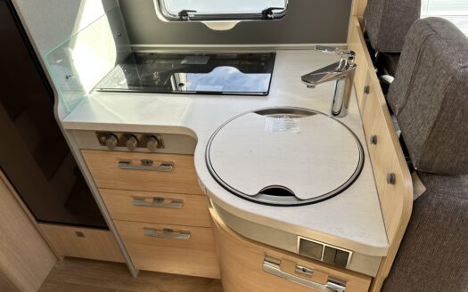 HYMER B-KLASSE BMC I 600 WHITE LINE MERCEDES