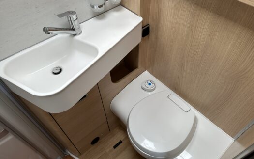HYMER B-KLASSE BMC I 600 WHITE LINE MERCEDES