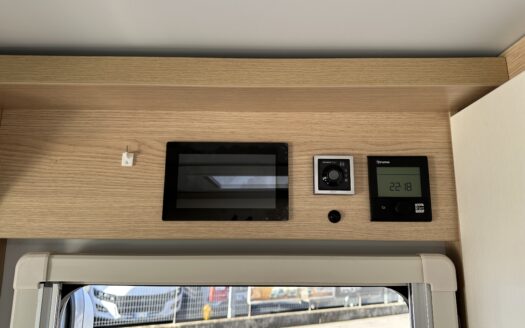 HYMER B-KLASSE BMC I 600 WHITE LINE MERCEDES