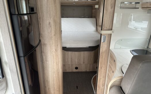 EURAMOBIL PROFILA RS 695 QB