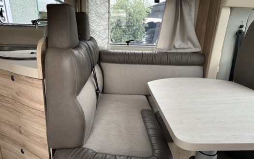EURAMOBIL PROFILA RS 695 QB